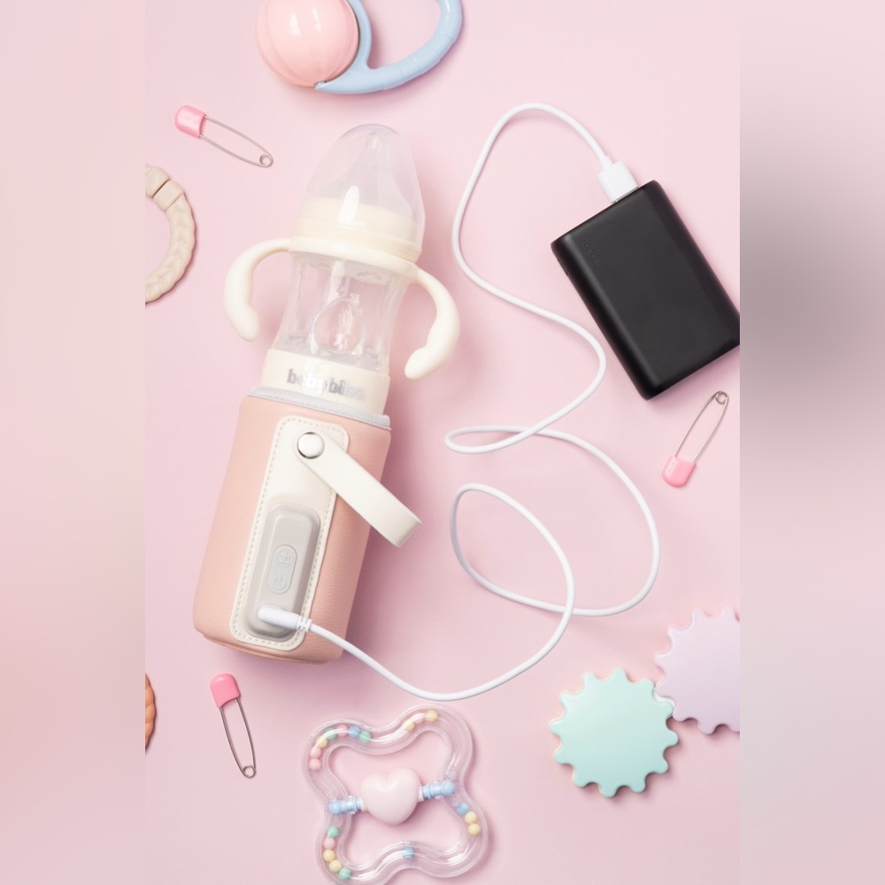 Multifunctional baby bottle with portable warmer 240 ml